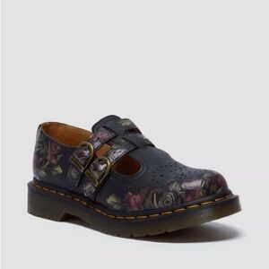 Cottagecore black floral Mary Janes by Dr. Martens 🌸🖤